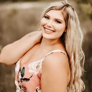 Meet your Posher, Lexie